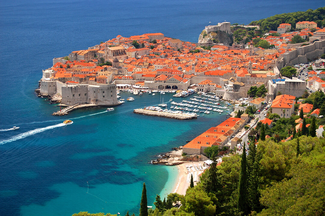 Read more about the article Croatia Yacht Charter : Dragons and Decadence in Dubrovnik