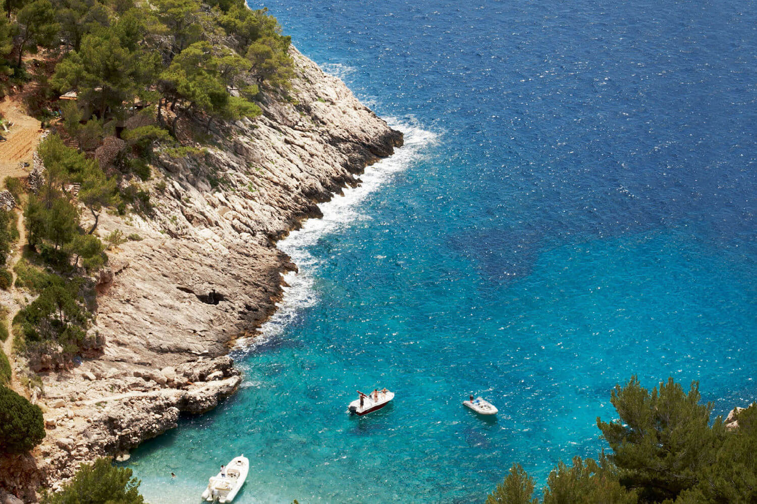 Read more about the article Hvar Yacht Charter