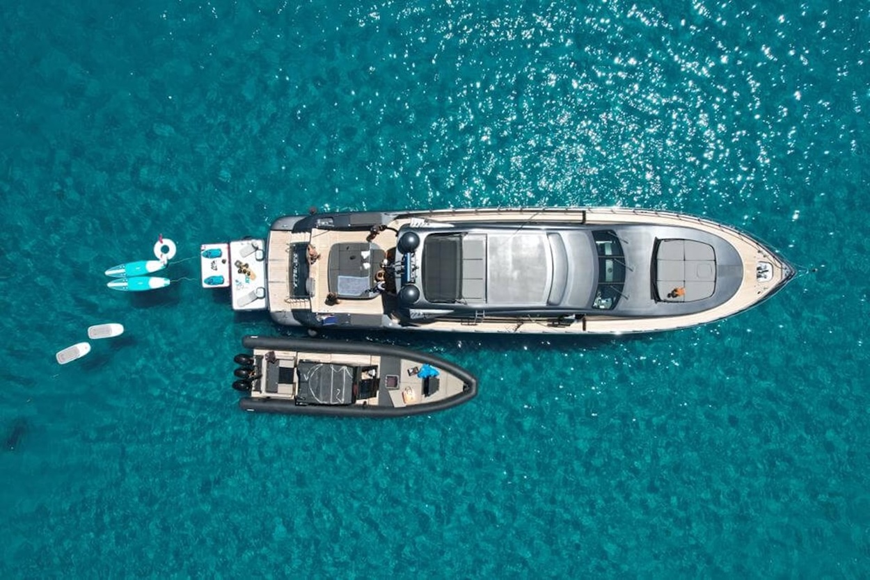 Aerial view with chase boat and toys