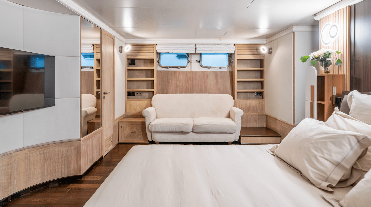 Sofa in Master Cabin