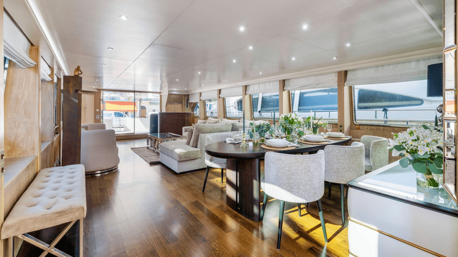 General view of the interior of the yacht