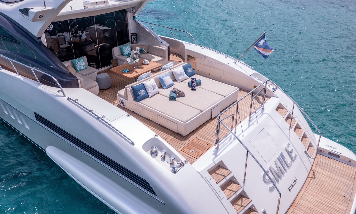Spacious aft deck layout