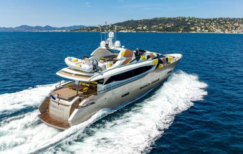 Quantum yacht for charter on the French Riviera